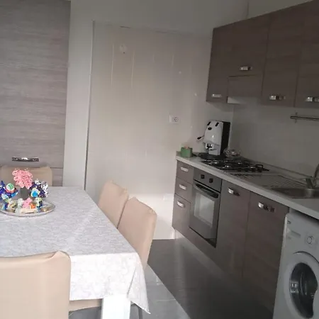 Giaro's * Πομπηία